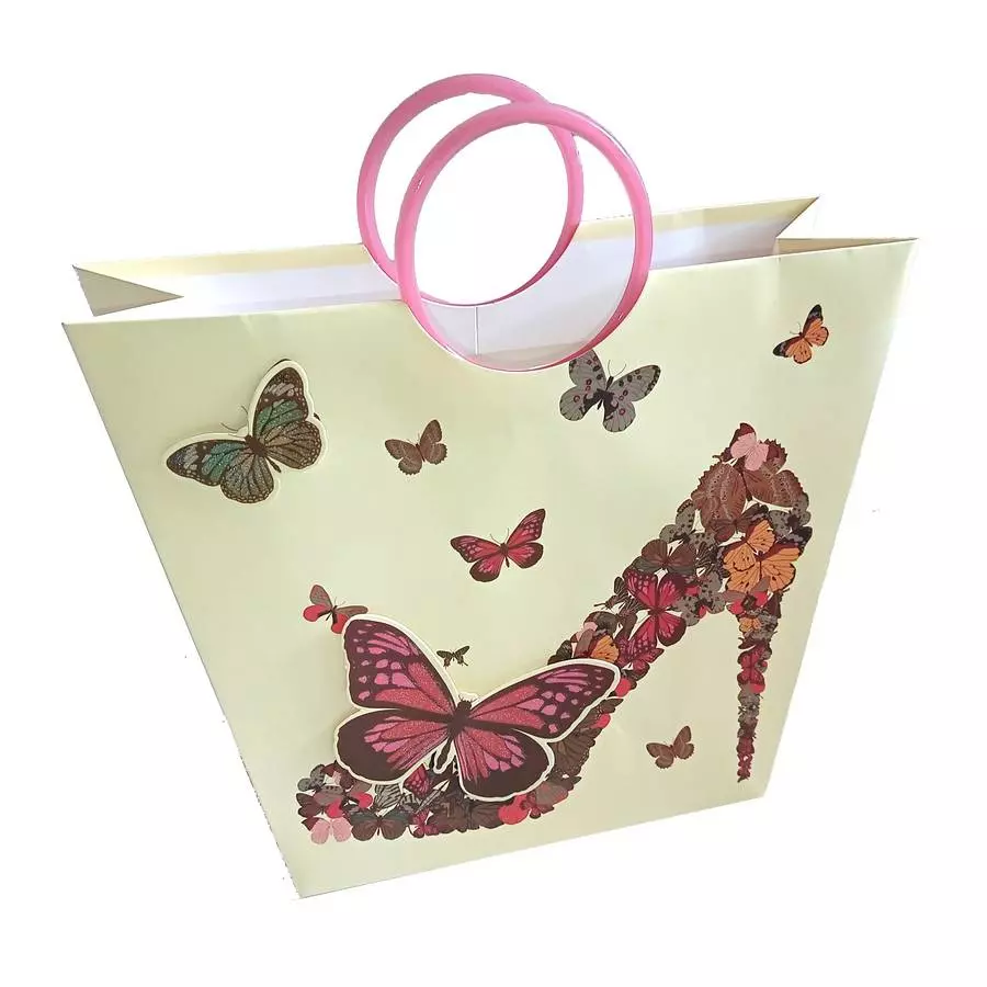 Пакет с пласт.ручкой Туфля и бабочка 3D фото 3