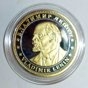 Фотка Медаль сувенирная Ленин