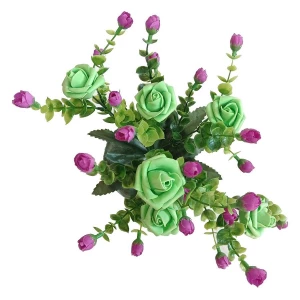 . Продаётся Цветы в горшке 6 малых латексных роз с зеленью