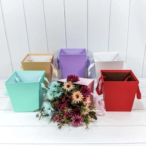 Фото Коробка для цветов Ваза с репсовыми ручками 720-118
