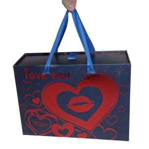 Купить  Подар. коробка с ручкой Sweet Heart 29,5см