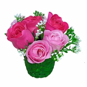 Фото Мыльные розы розовые в зелёном горшочке