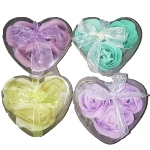 Фотка Ароматическое мыло сердце набор 3 розы 4445-15