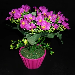 Фотография Букет искусственных цветов в горшке 529