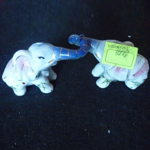Фотография Сувенир слоны держатся хоботами 3716 3716А 13х6см