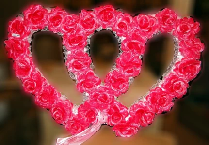 Фото Свадебное украшение Пара сердец из роз