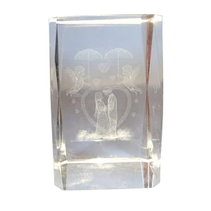 Покупаем по Норильску Сувенир Куб с 3D рисунком внутри Влюблённые Glass 8x5см