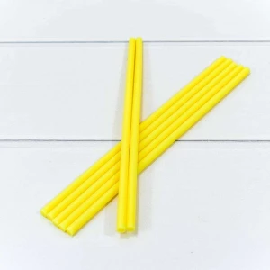 Фотка Клей "Термопластичный" (палочка) Жёлтый 0,7см x 25см (1 кг = 102 штуки) 0002016/24