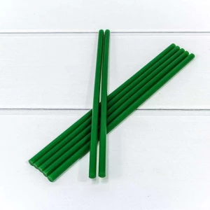 Товар Клей "Термопластичный" (палочка) Зелёный 0,7см x 25см (1 кг = 102 штуки) 0002016/18