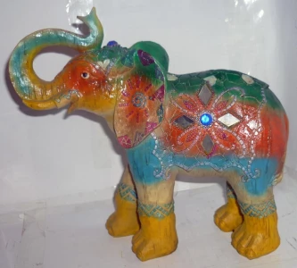 Картинка Сувенир Слон разноцветный большой 2451 22см