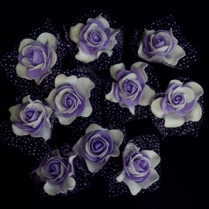 Фото Латекс цветы 6см с органзой волнистые (оптом - 10 штук)