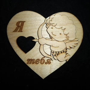 Фотка Магнит Купидон на сердце дерево 10х9см
