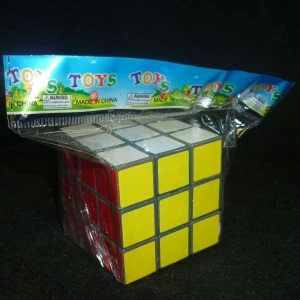 Фотка Игрушка кубик квадратный 3*3 клетки - 5х5см