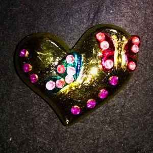 Фотка Магнит сердце с камнями 4,5х4см